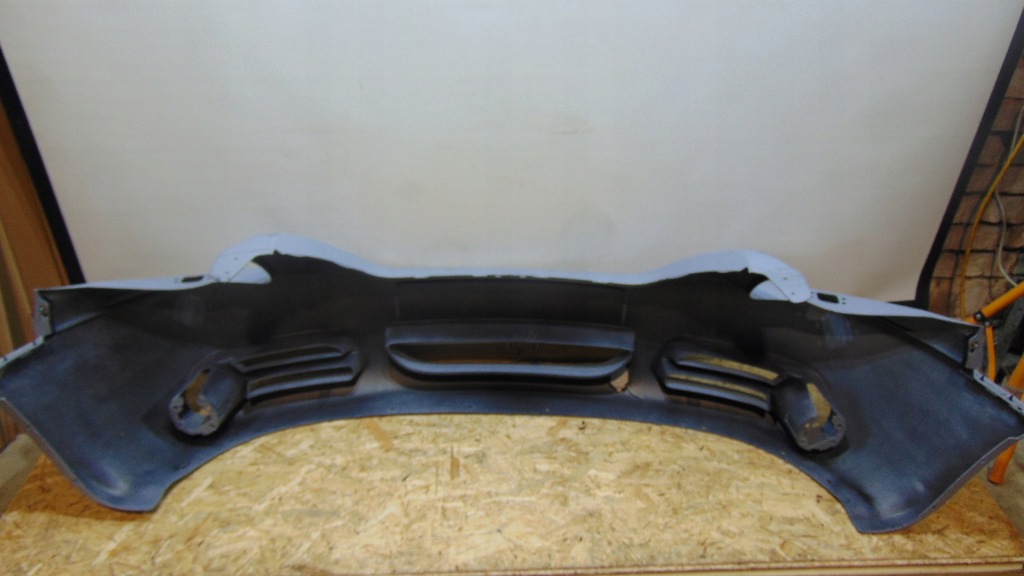 фото №8, Chrysler voyager iv 4 lift 04 - бампер перед