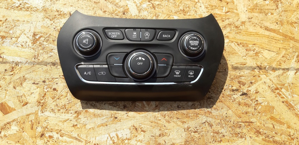 фото №1, Панель кондиціонера jeep cherokee 2013 - 2018 kl