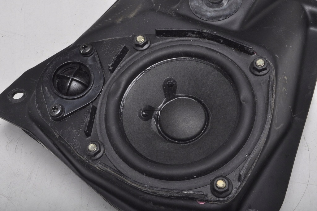 фото №4, Aston martin db9 динамик дверь 4g43-18808-fb