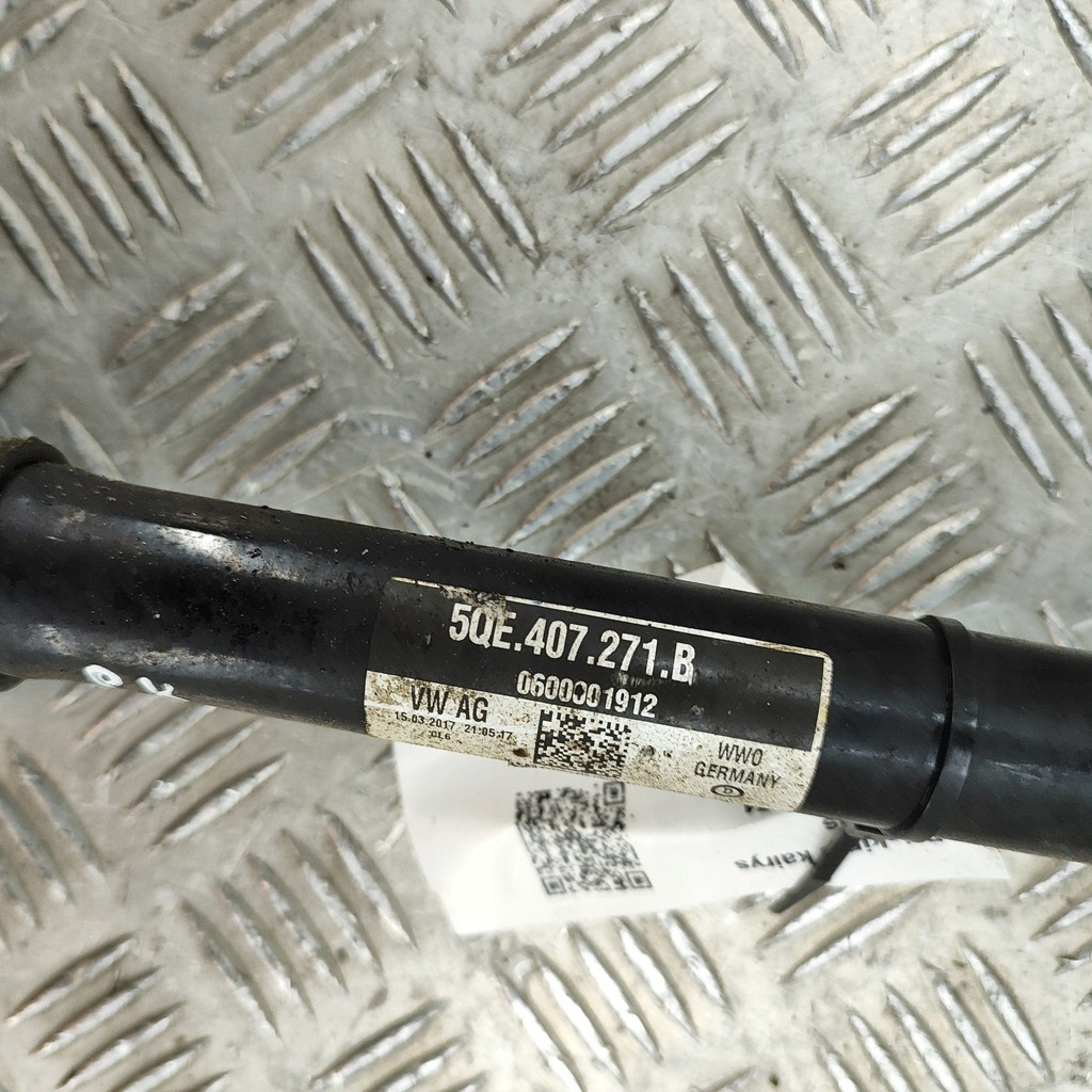 фото №6, Volkswagen golf vii 2017 левая сторона приводной вал передняя