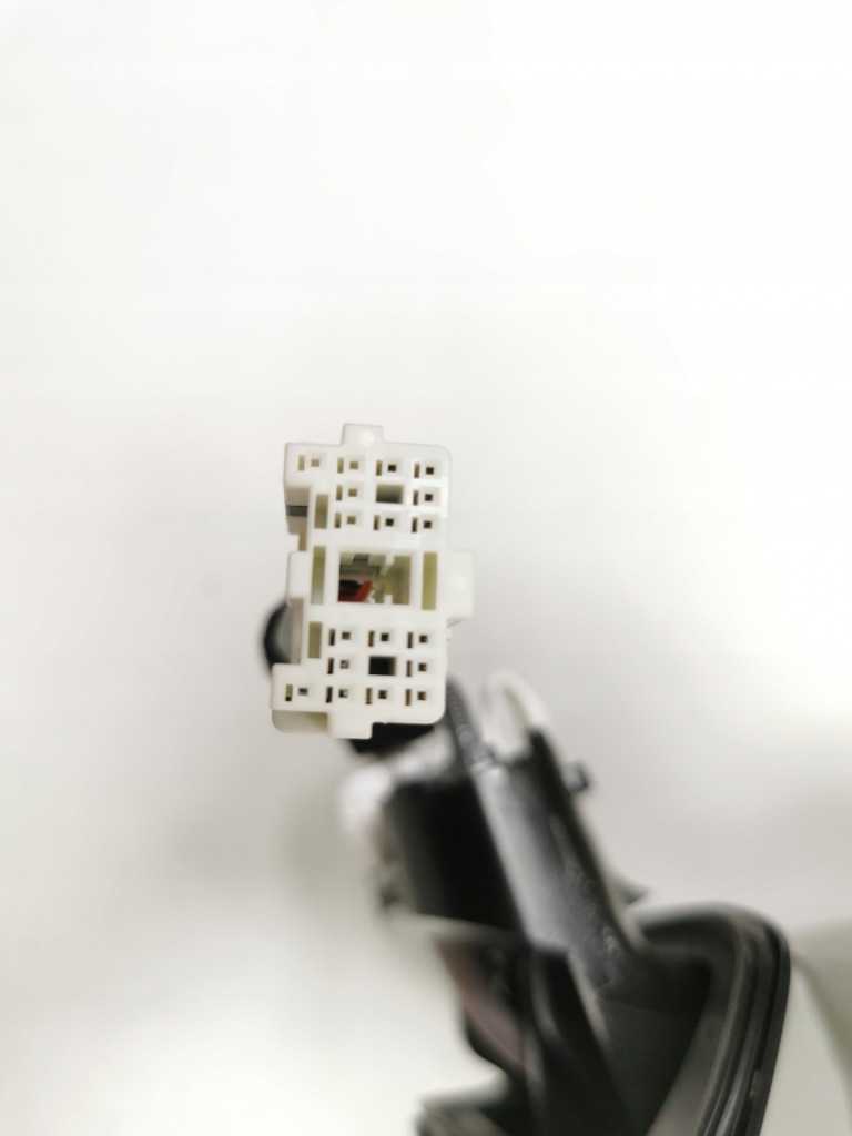 Дзеркало ліва hyundai santa fe 2018- оригінальний номер 87610 s1190 Київ