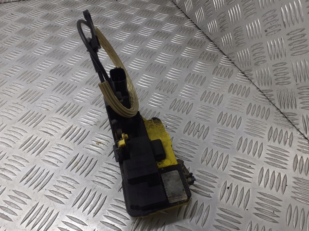 фото №2, Замок дверь правый задняя volvo s80 i 6pin