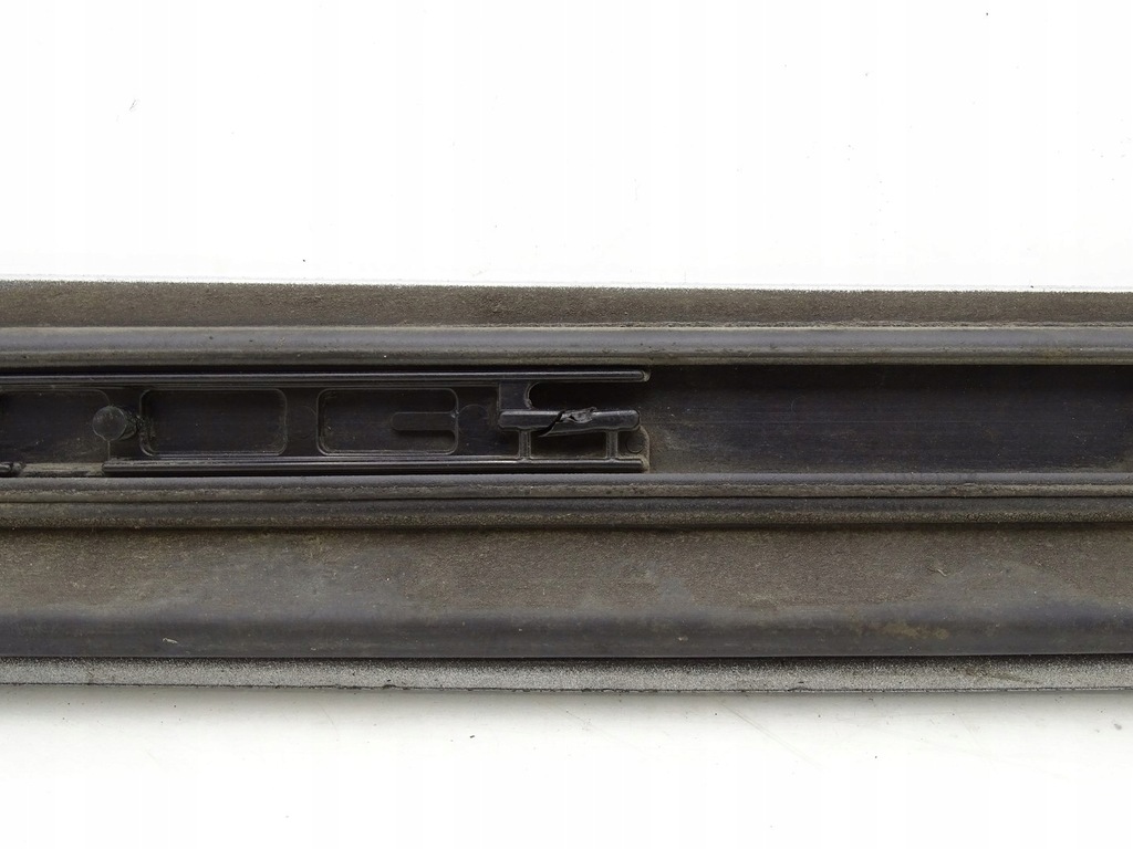 фото №9, Молдинг нижняя дверь левый перед seat exeo 3r lx7w