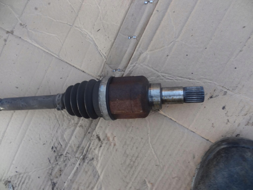 фото №4, Приводной вал правая citroen c3 ii 1.0 9801388580