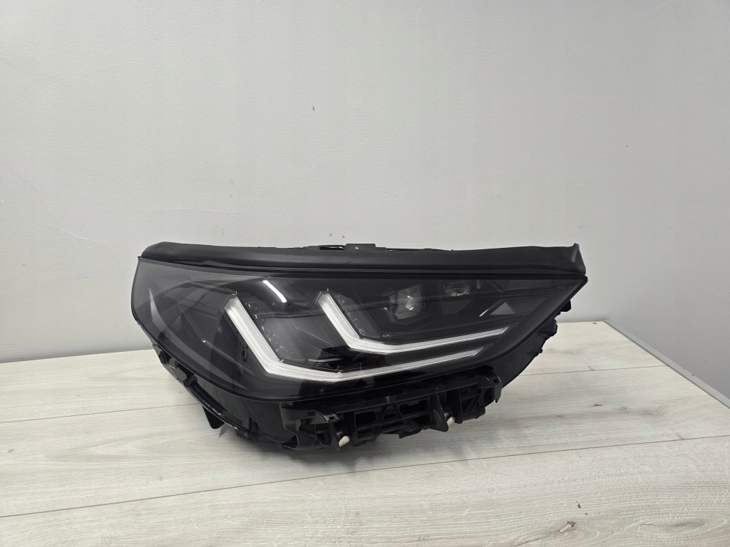 фото №1, Лампа права bmw x3 g45 адаптивний led shadow