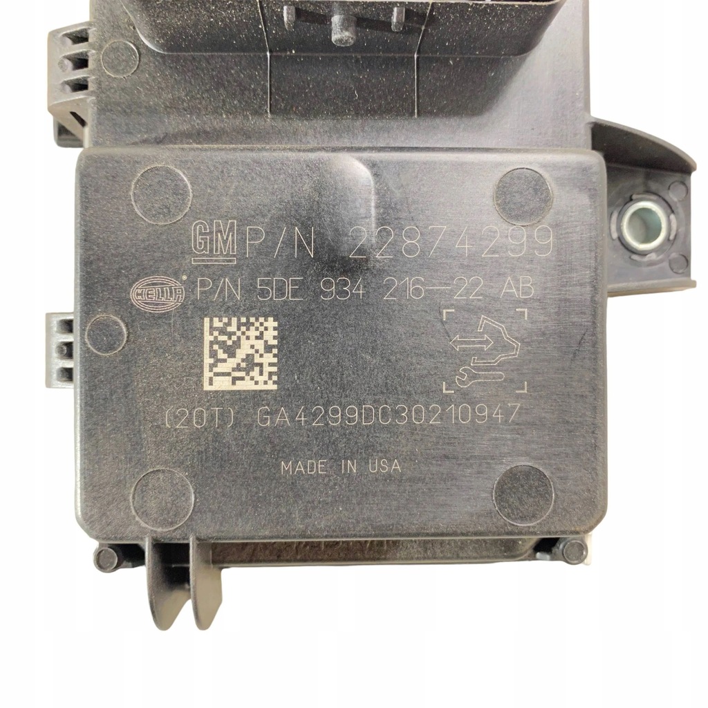 фото №8, Chevrolet camaro 2013 блоки управления