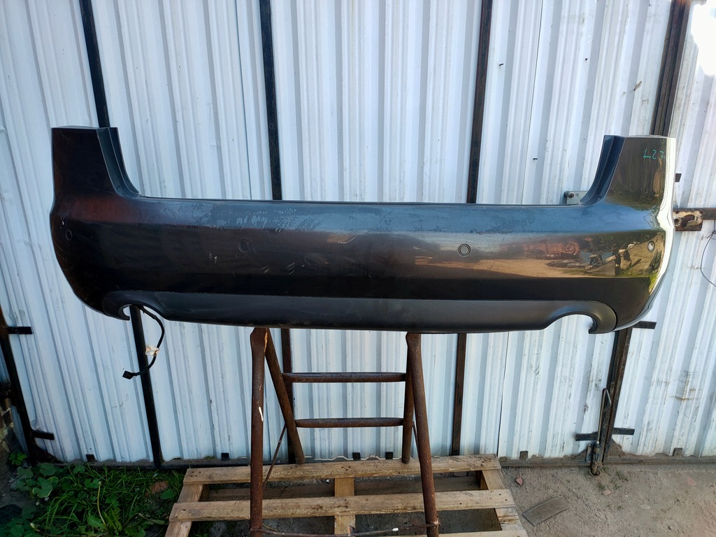 фото №1, Бампер задняя audi a4 b7 kombi lz7l 2 трубы