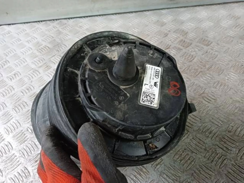 фото №3, M18 подушка підвіска задня пневмоподушка audi q8