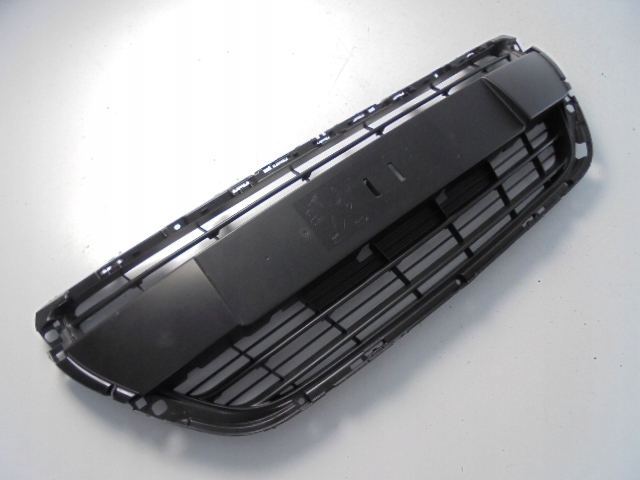 фото №1, Решітка радіатора решітка радіатора peugeot 208 i lift 15-19