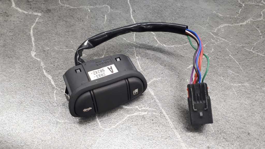 фото №1, A2r83-9b24 переключатель крышки jaguar s-type