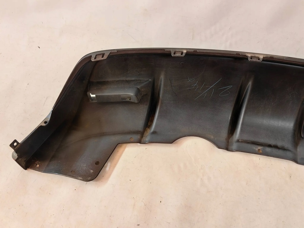 фото №10, Nissan juke nismo - накладка бампера задня ładna polecam