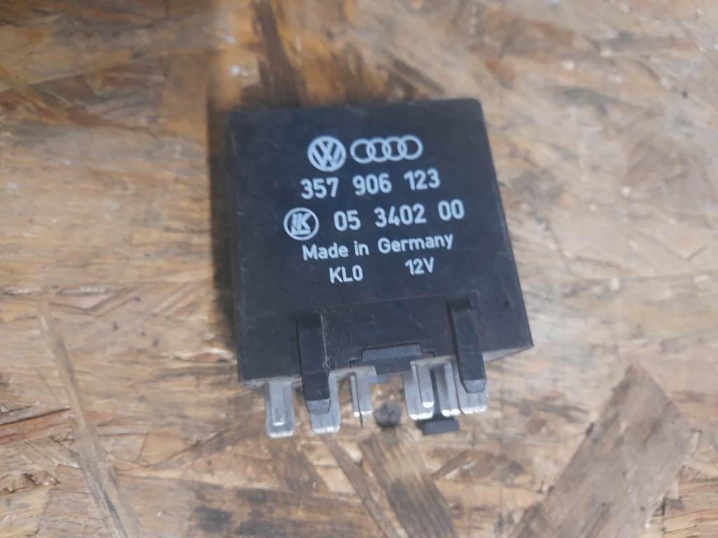 фото №1, Audi оригінальний номер реле 357906123