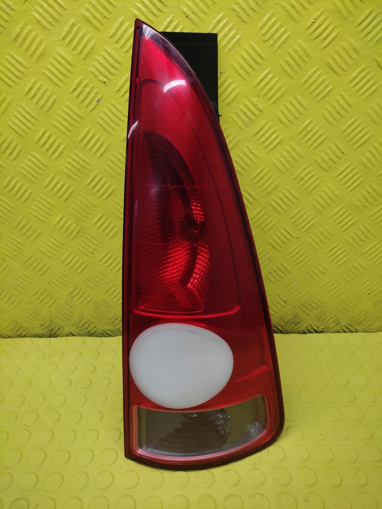 фото №1, Renault espace iv лампа правий задня 8200027152