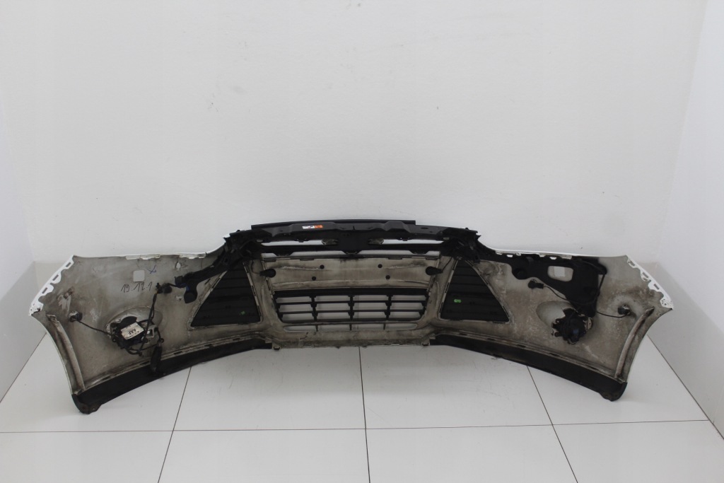 Бампер перед ford focus mk3 10-14r 7vta pdc Киев