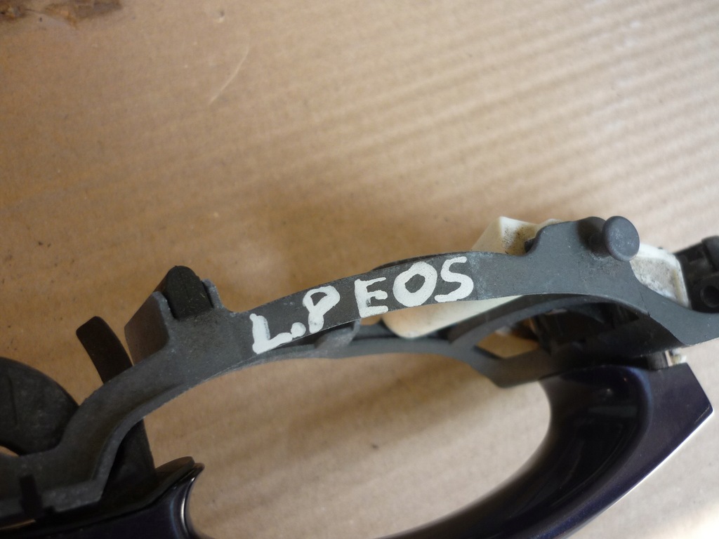 фото №8, Ручка двері лівий перед vw eos lk5n комплектна