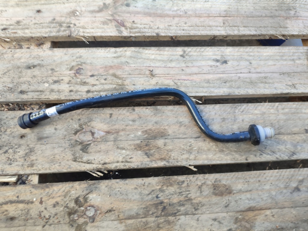 Купити Патрубок шланг трубка підсилювач гальм a2044302329 mercedes c-klasa w204 c200 2.2 cdi 08r