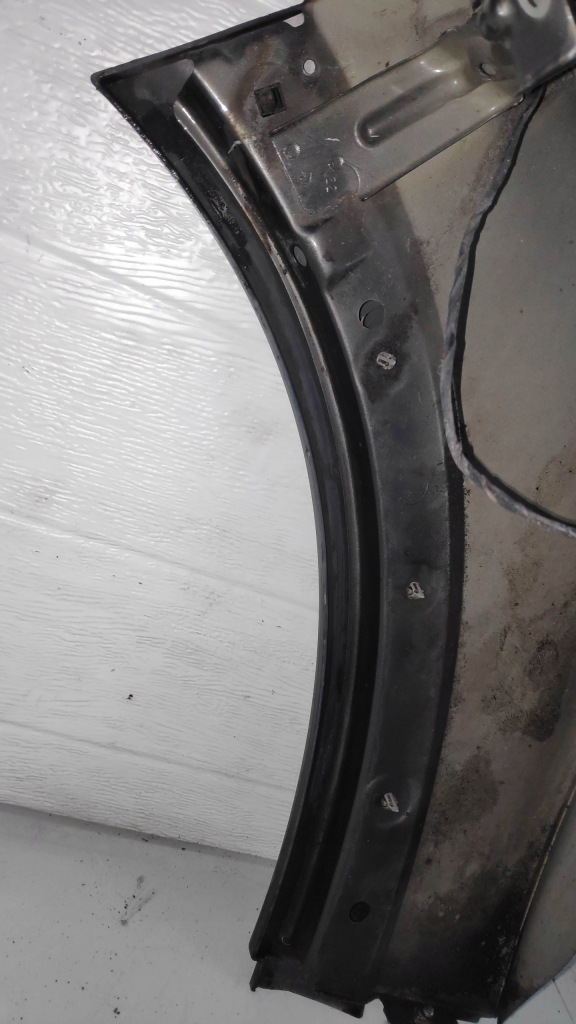 Крыло  перед правый  mini cooper r50 a48 01-06 Киев