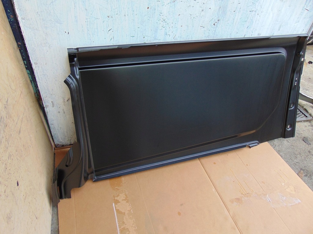 фото №13, Обшивка крила бік правий задня trafic vivaro b