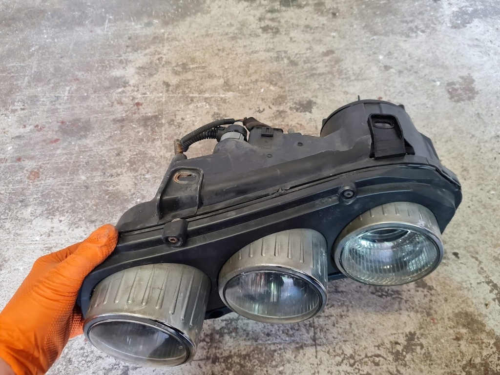 фото №9, Alfa romeo 159 brera набор ремонтный лампы правая