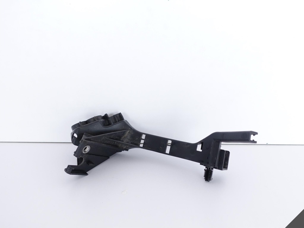 фото №1, Mercedes s-klasa w222 c217 направляющая кабели задняя r