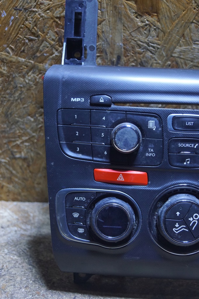 фото №6, Панель радіо кондиціонера citroen ds4 98040784xx