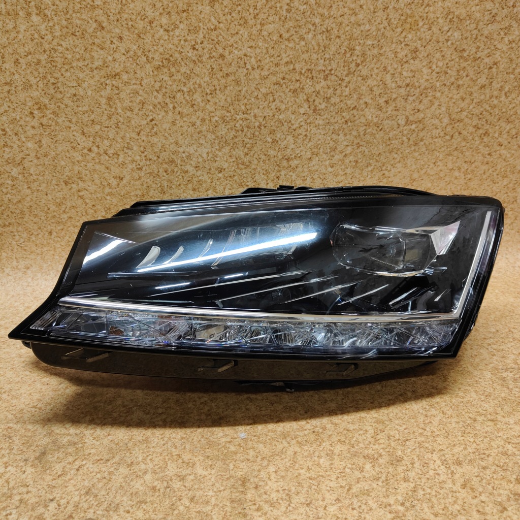 Купить Fabia 3 3 6v рестайлинг  full led фара левая 6v1941015e