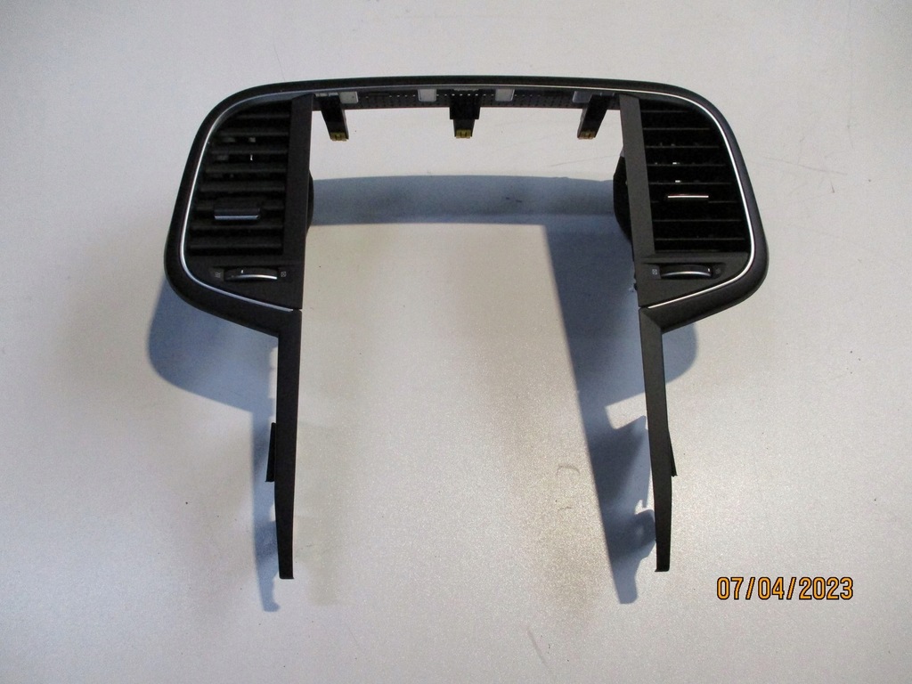 фото №1, Рамка радио воздуховод renault talisman 68260-366dr