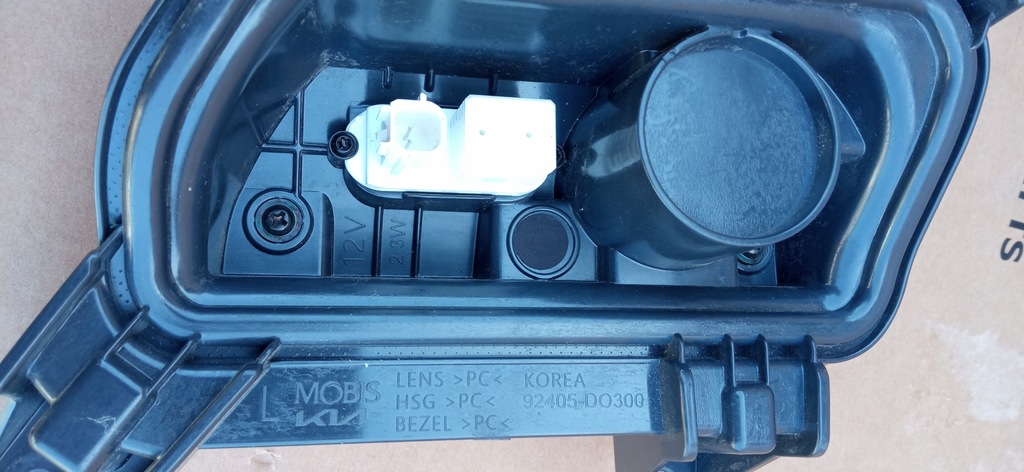 фото №8, Kia ev9 mv 23- лампа левый задняя левая задняя led отражатель оригинальный номер eu 92405-do300