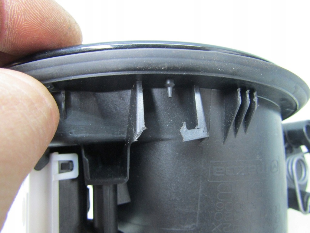 фото №10, Mazda 3 bp iv 19r крышка заливной топлива 41w bdmt4242x bdmt42420