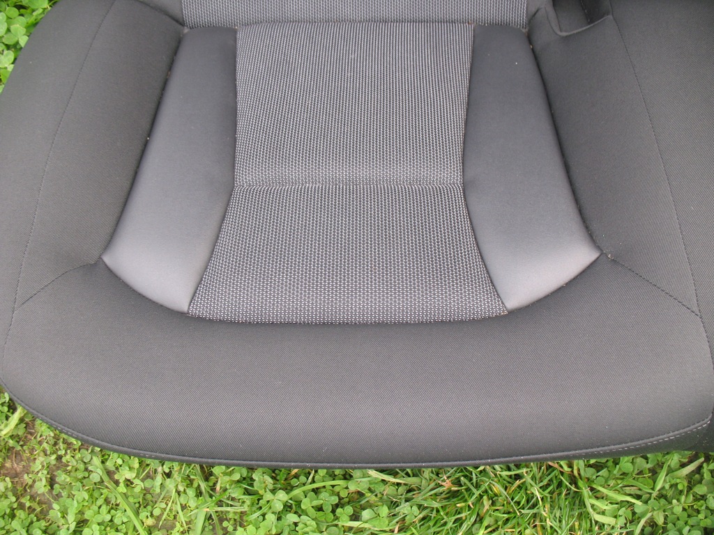 фото №5, Audi a1 8x 2011 заднє заднє сидіння