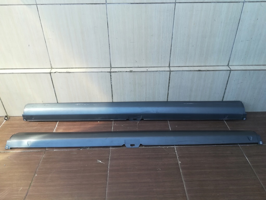 фото №1, Молдинг порог правая vw golf plus cross 05-14 оригинальный номер