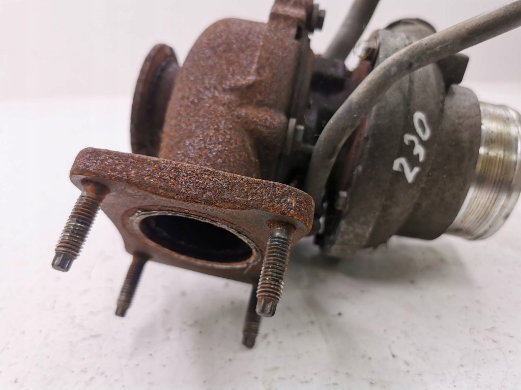 фото №3, Volvo v40 2013 турбина