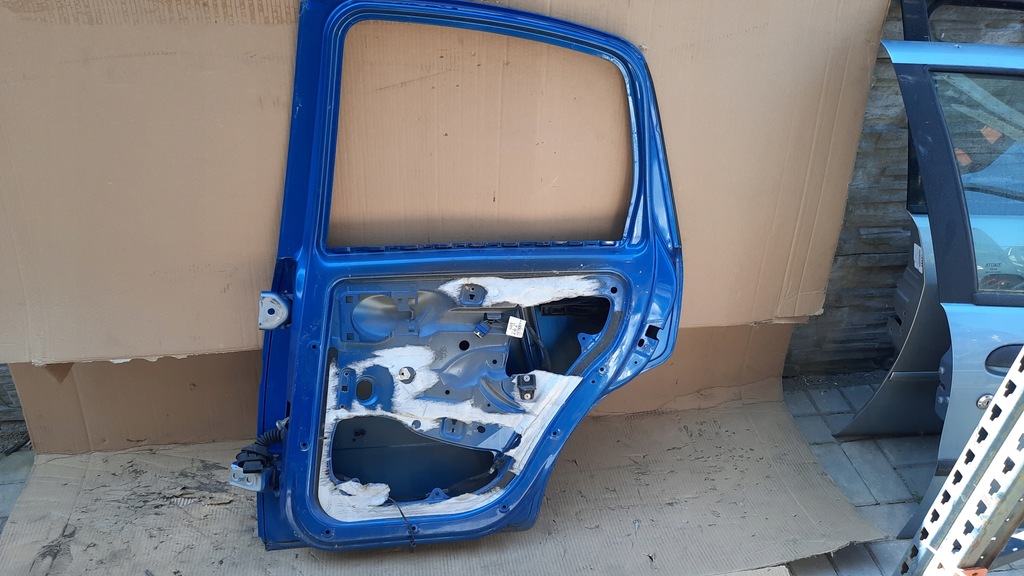 фото №8, Дверь задняя задние правое citroen c3 02r