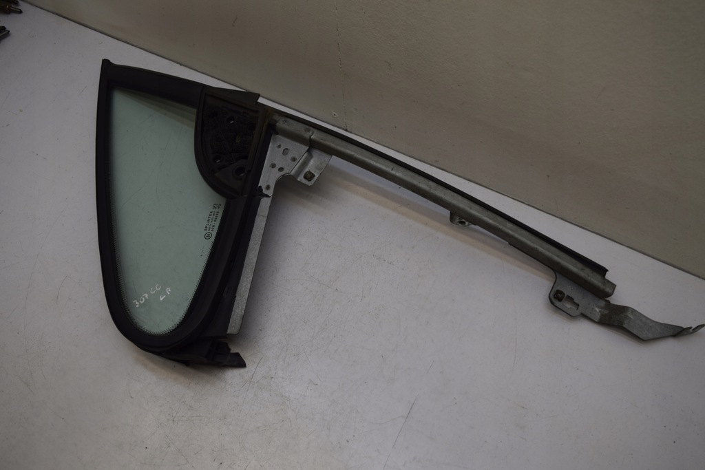 фото №1, Peugeot 307 cc cabrio трикутник скло лівий перед