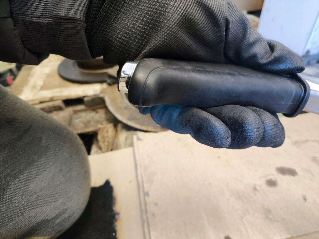 Opel astra k механизм тормоза ручного opel astra k 39047278 ? Недорого