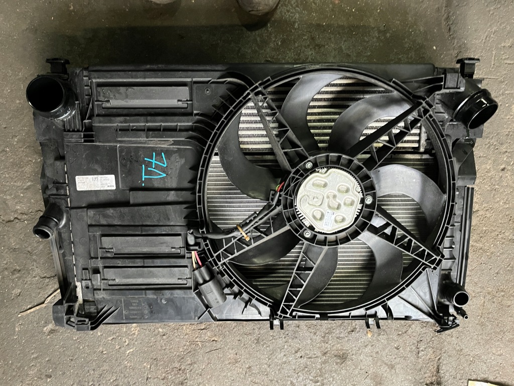 фото №1, 71 bmw 2 f45 f46 комплект радіатор радіатор вентилятор дизель