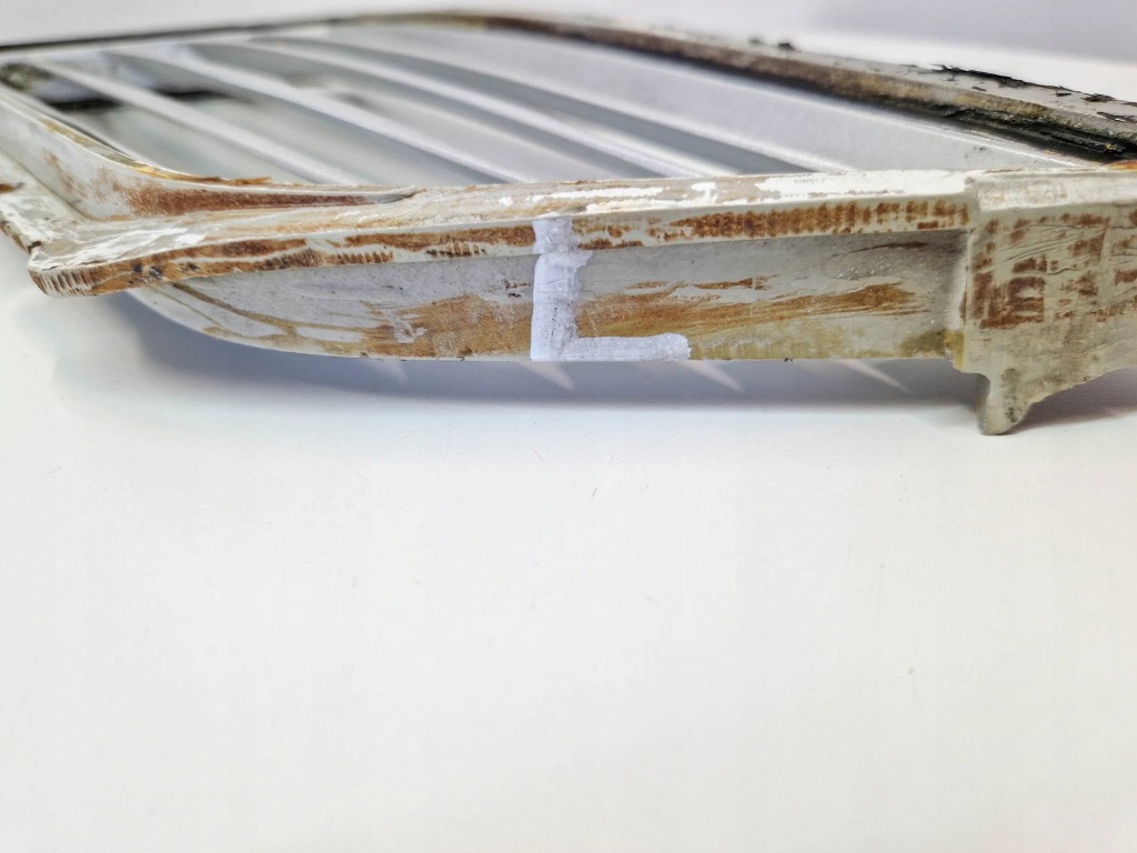 Ліва задня скло кузовна mercedes-benz sl coupe c107 1076701792 Ціна