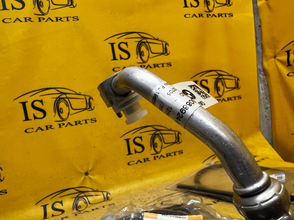 Пабтрубок  шланг кондиционера компрессор-конденсатор bmw m3 g80 m4 g82 новый oem с Разборки