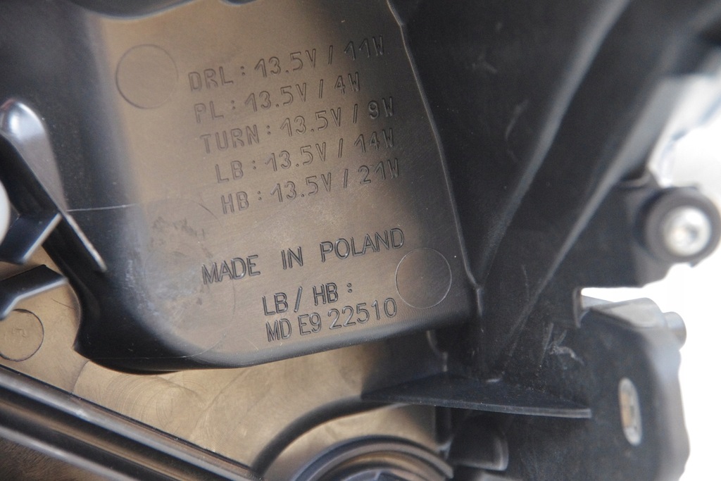 фото №12, Лампа правая full led toyota corolla e21 2018-