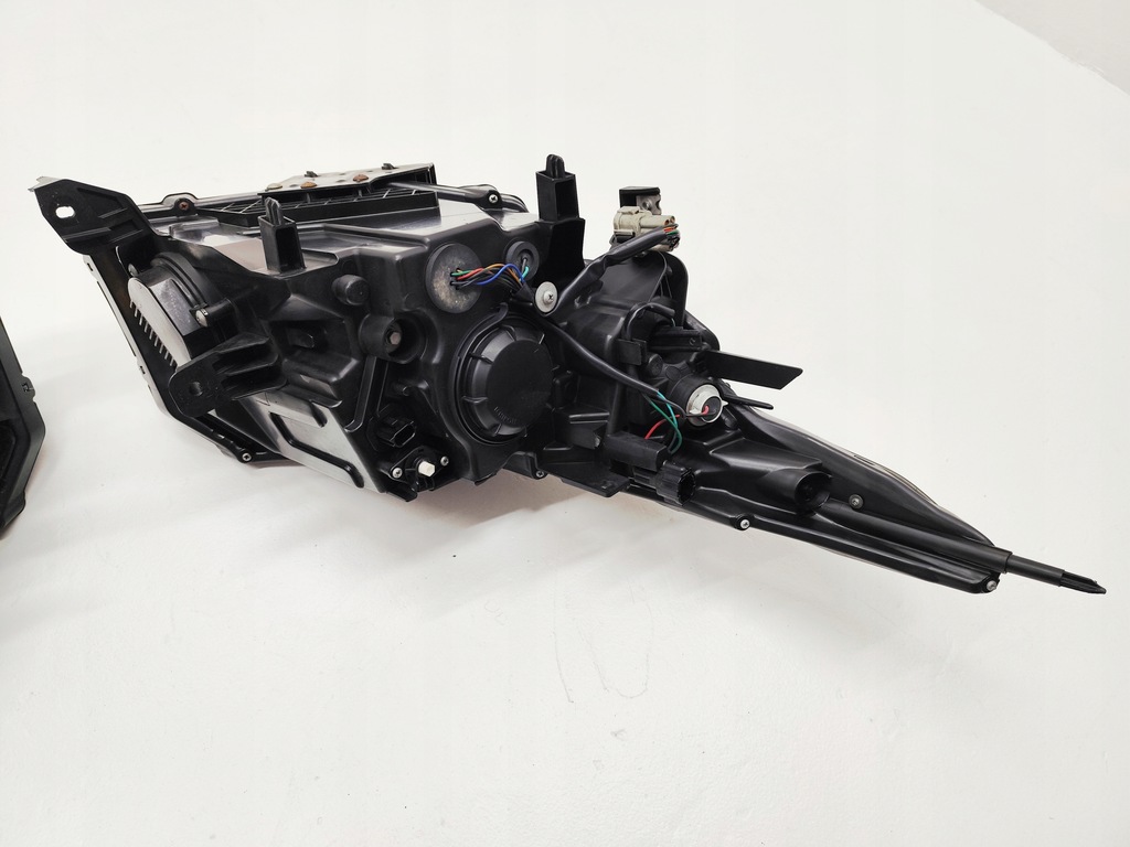 фото №16, Infiniti qx70 лампи фари перед ксенон комплект