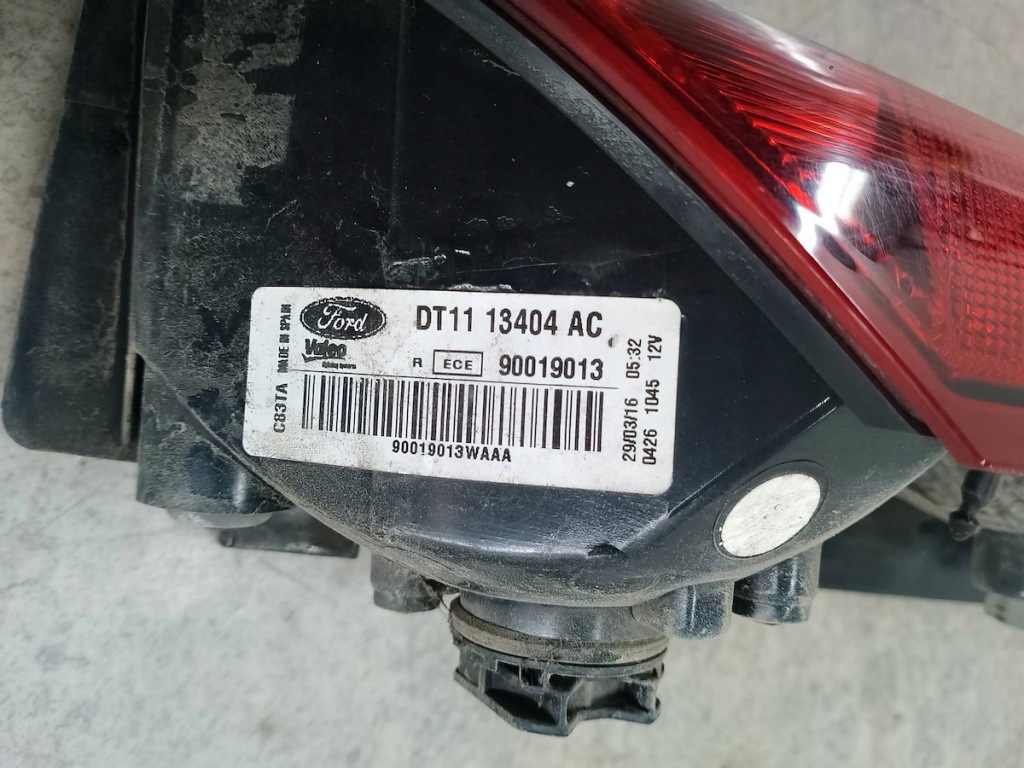 Лампа задняя правая ford transit connect ii dt11-13404-ac 90019013 valeo Киев