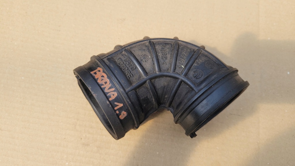 Купить Fiat brava doblo 1.9 jtd труба воздуха 46789436