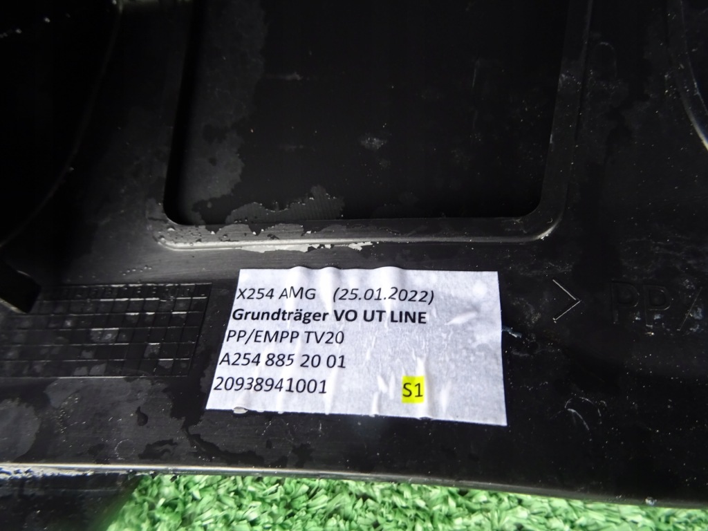 Бампер перед решітка радіатора mercedes glc amg w254 2022 Оригінал