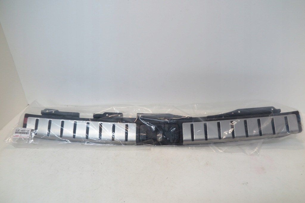 фото №1, Lexus rx iv защита поперечина заднего 58387-48091