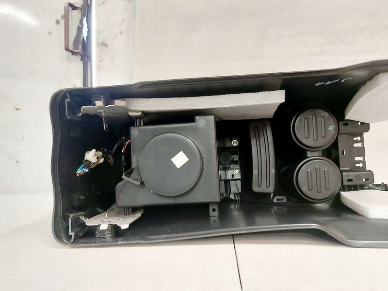 фото №6, Nissan qashqai ii j11 туннель средний подлокотник