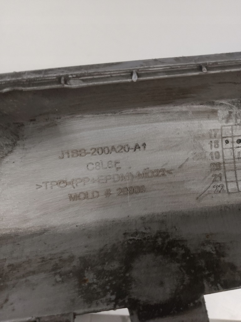 фото №12, D957 - молдинг порог порог правая ford fiesta mk8 j1bb 200a20a1b