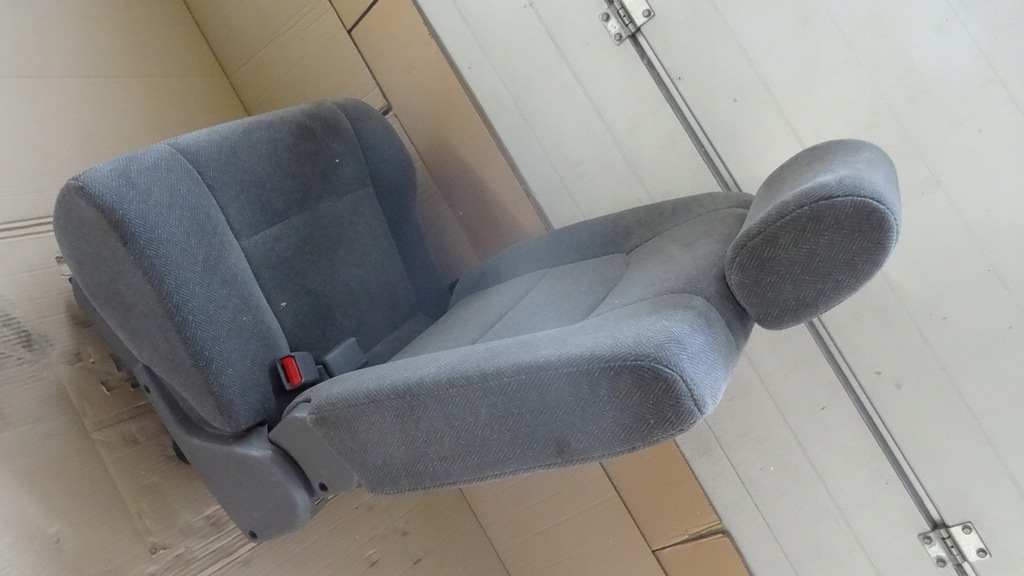 фото №12, Kia carnival i сидіння правий задня iii ряд