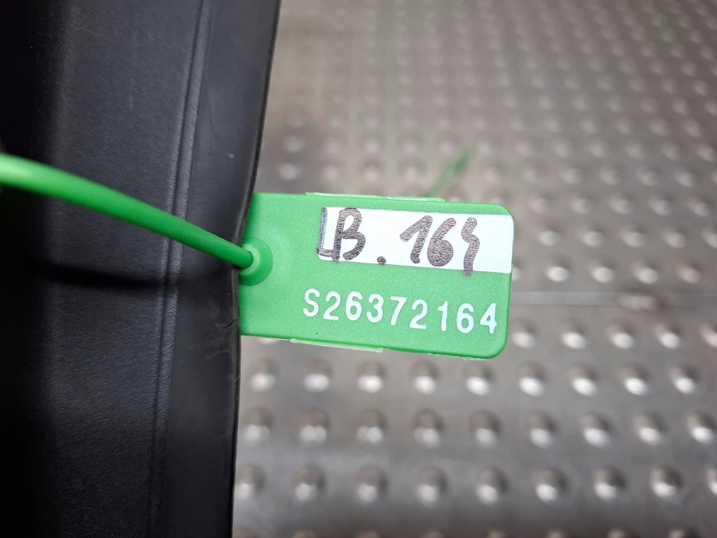 Накладка лампы правый задний  7430620 bmw g20 g21 Недорого