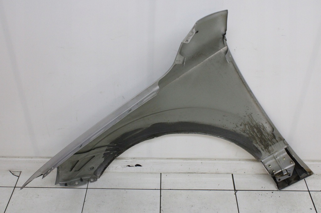 фото №5, Audi q7 i 4l 2005r- крила правий перед передній lx7w - код лакофарбового покриття