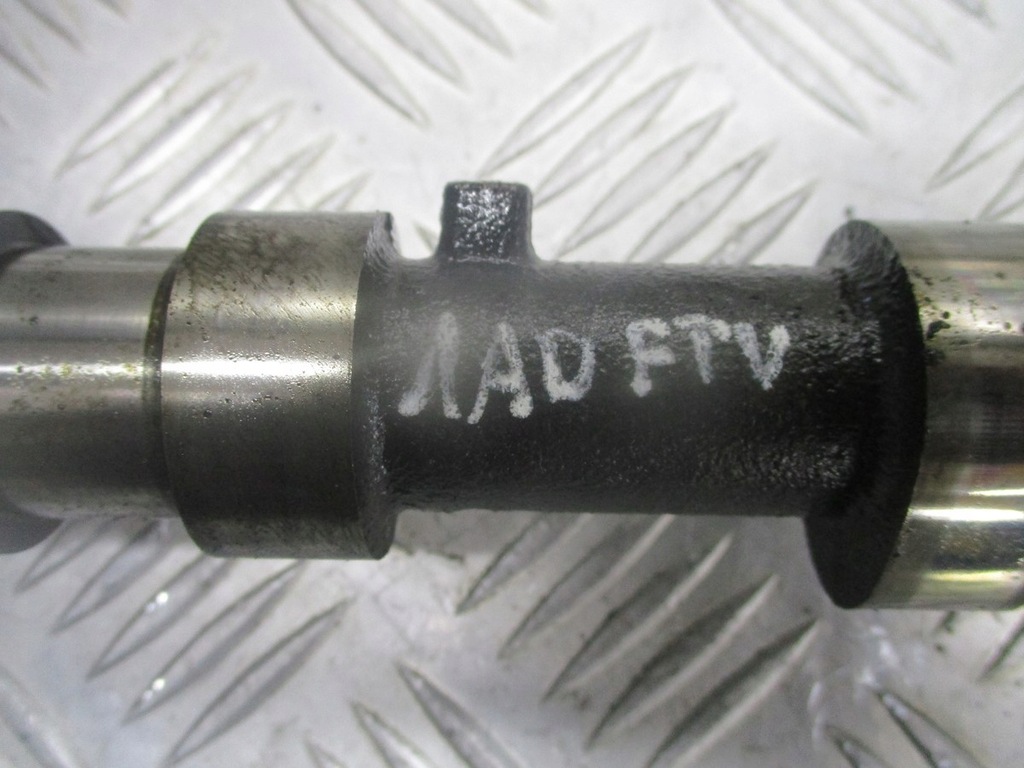 фото №5, Вал распределительного вала toyota avensis t25 2.0 d4d